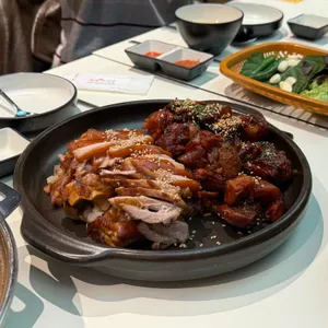 족발야시장&무청감자탕 사진