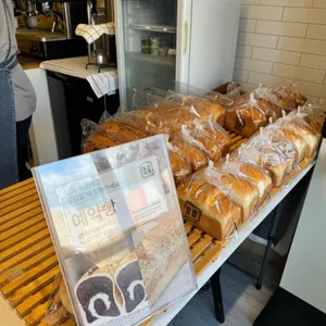 해피해피 브레드 사진