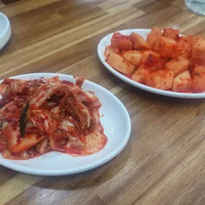 굴마을 대표 사진