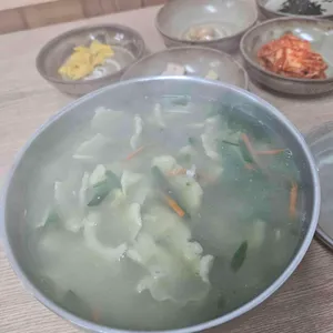 강촌다슬기 사진