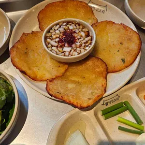 윤가네 역전오리 리뷰 사진