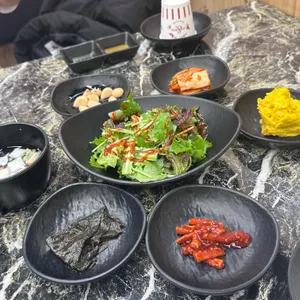 박순례손말이고기 산정집 사진