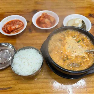 큰맘할매순대국 사진