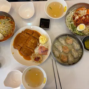 신포우리만두 사진 1