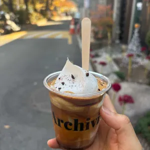 카페 아키비스트 대표 사진