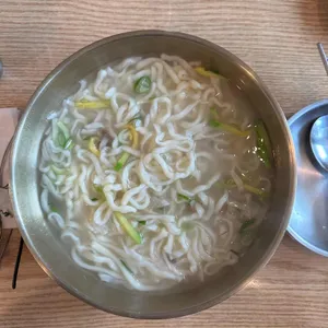 토속칼국수 사진