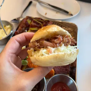 허리케인바베큐 대표 사진