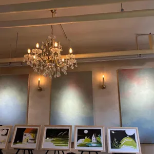 아테네학당 리뷰 사진