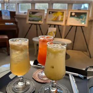 아테네학당 사진 1