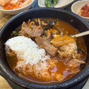 토박이감자탕 사진