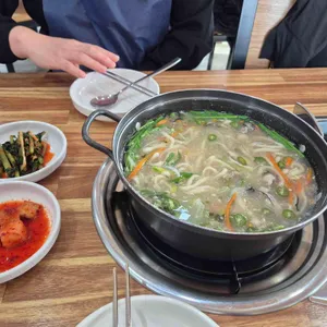 도담굴칼국수 사진