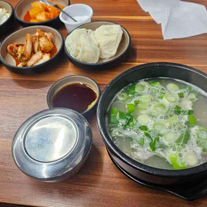 부산아지매국밥 사진