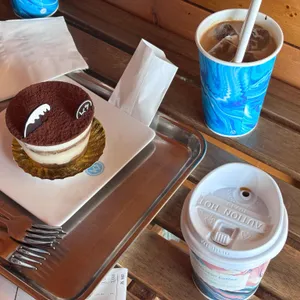 웨이브온커피 사진