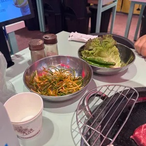 꾸석지돌판한우 대표 사진