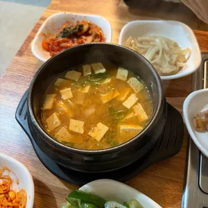 고기러 대표 사진