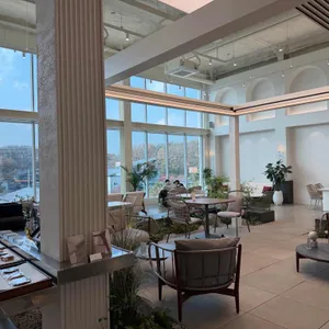 라테라스 리뷰 사진