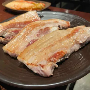 압구정 고기집 옹기집 대표 사진