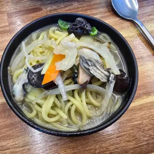 신얼큰이짬뽕 사진