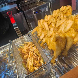 돌통돌아온옛날통닭 사진