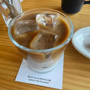 평화와평화, 사진