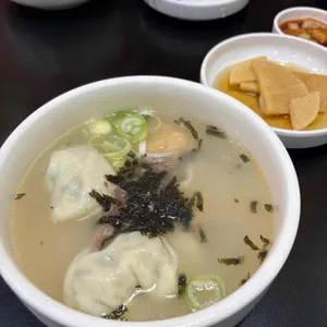 밀양손만두 대표 사진