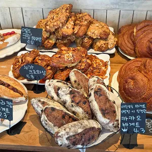 바지크 리뷰 사진