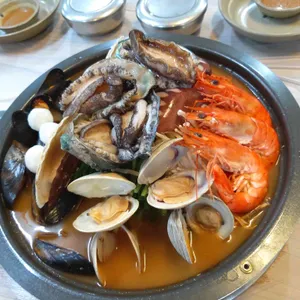 속초해물보쌈전골 사진