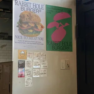 래빗홀 버거컴퍼니 리뷰 사진