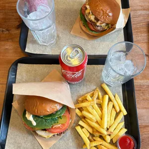 래빗홀 버거컴퍼니 사진