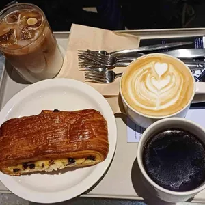 돈대카페 아웃포스트 사진