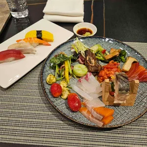 엠버 퓨어힐 호텔 & 리조트 살레 사진