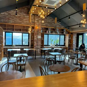 카페 쿠숑 리뷰 사진