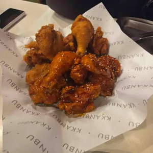 깐부치킨 사진 1