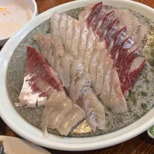 야탑어촌 대표 사진