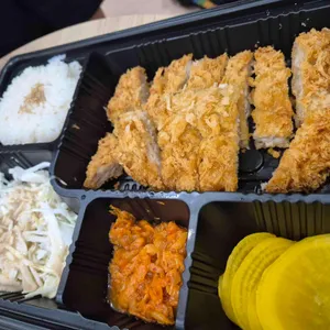 백종원의 역전우동&덮밥 사진 2