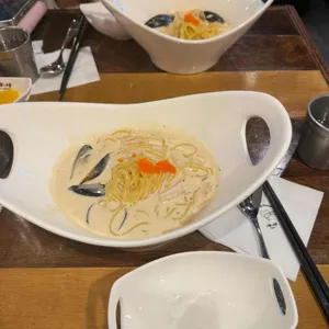 니뽕내뽕 대표 사진