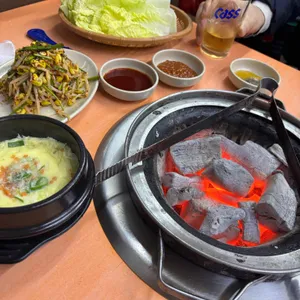 황가네숯불꼼장어구이 사진