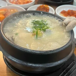 강원한방토종삼계탕 사진 1