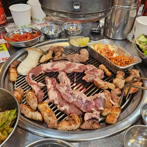 상록회관 연탄구이 전문점 사진 1