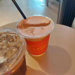 뉴그레이 대표 사진