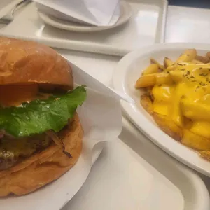 왓츠플레이버 대표 사진