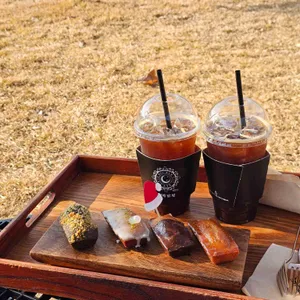 카페 달밤 사진 1