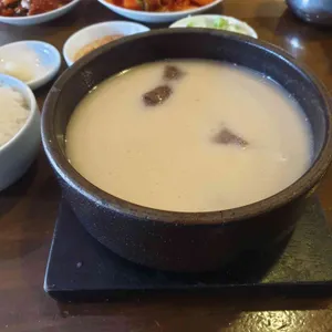 거대곰탕 대표 사진