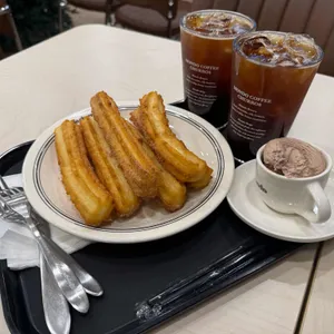 몬도커피츄러스 사진