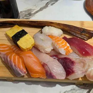 오초 오늘의초밥 사진 1