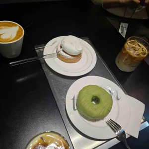 라운지엑스 사진