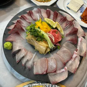 건영 수산 사진