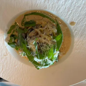 러반로제레스토랑 사진