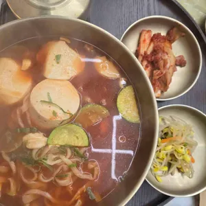 우아한칼국수 사진 2