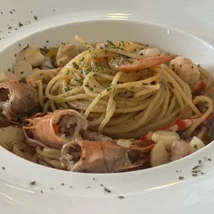 볼빨간 딱새우 사진 1